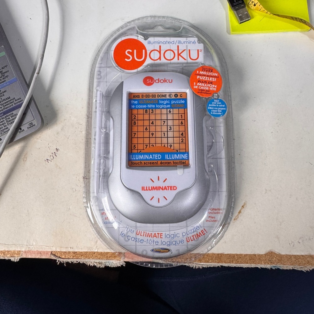 Techno Source Sudoku Illuminated Handheld Electronic Game Touch Screen 20700 NEW